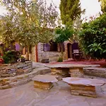 Hotel Stonehouse Byipek *