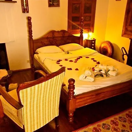 Hotel Stonehouse Byipek Hotel