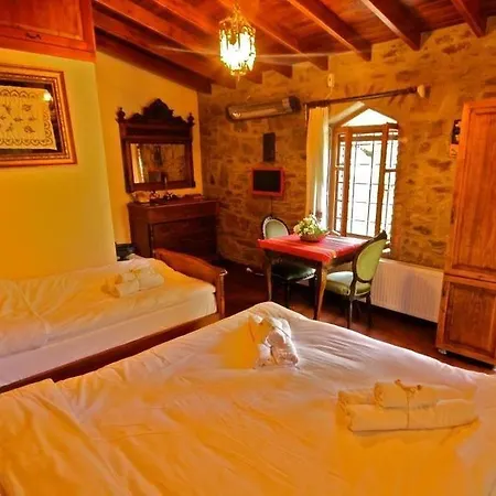 Stonehouse Byipek Hotel