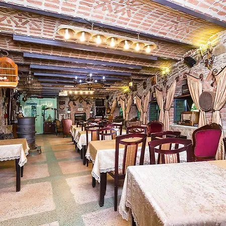 Stonehouse Byipek Hotel