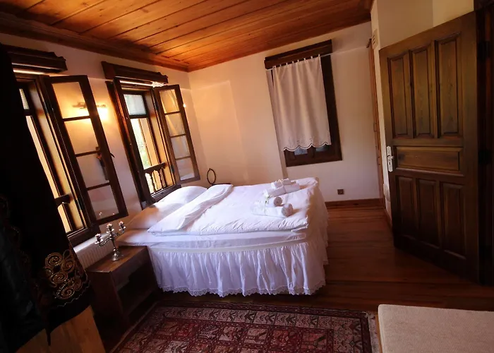 Stonehouse Byipek Hotel * Selcuk