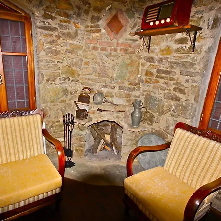 Stonehouse Byipek Hotel