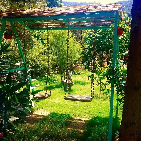 Stonehouse Byipek Hotel